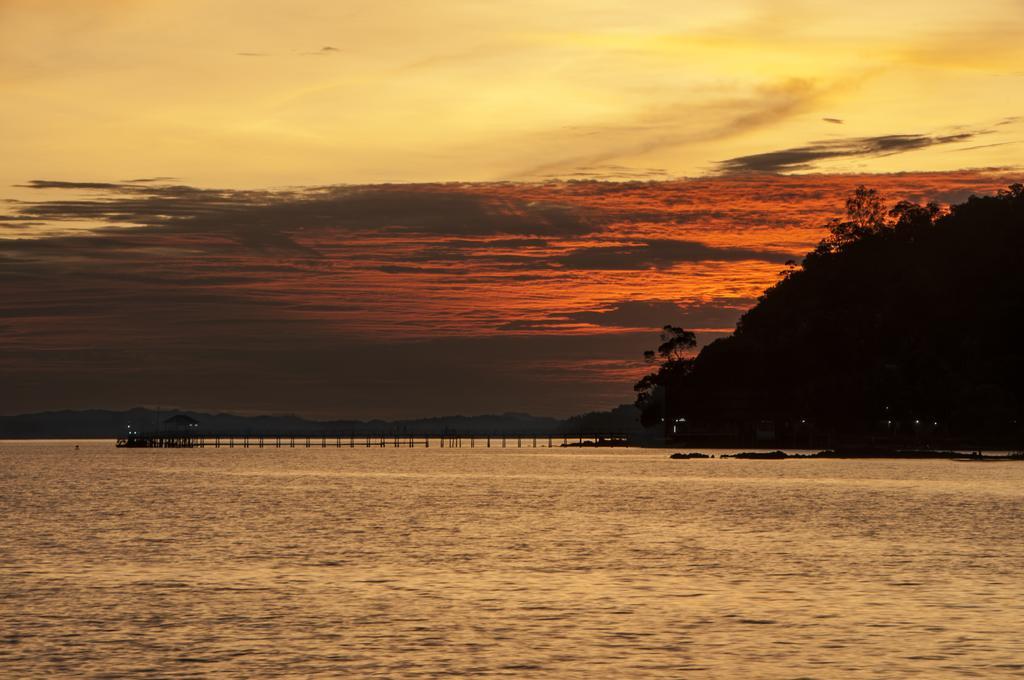Sari Pacifica Resort & Spa, Sibu Island, Johor Pulau Sibu Exteriér fotografie