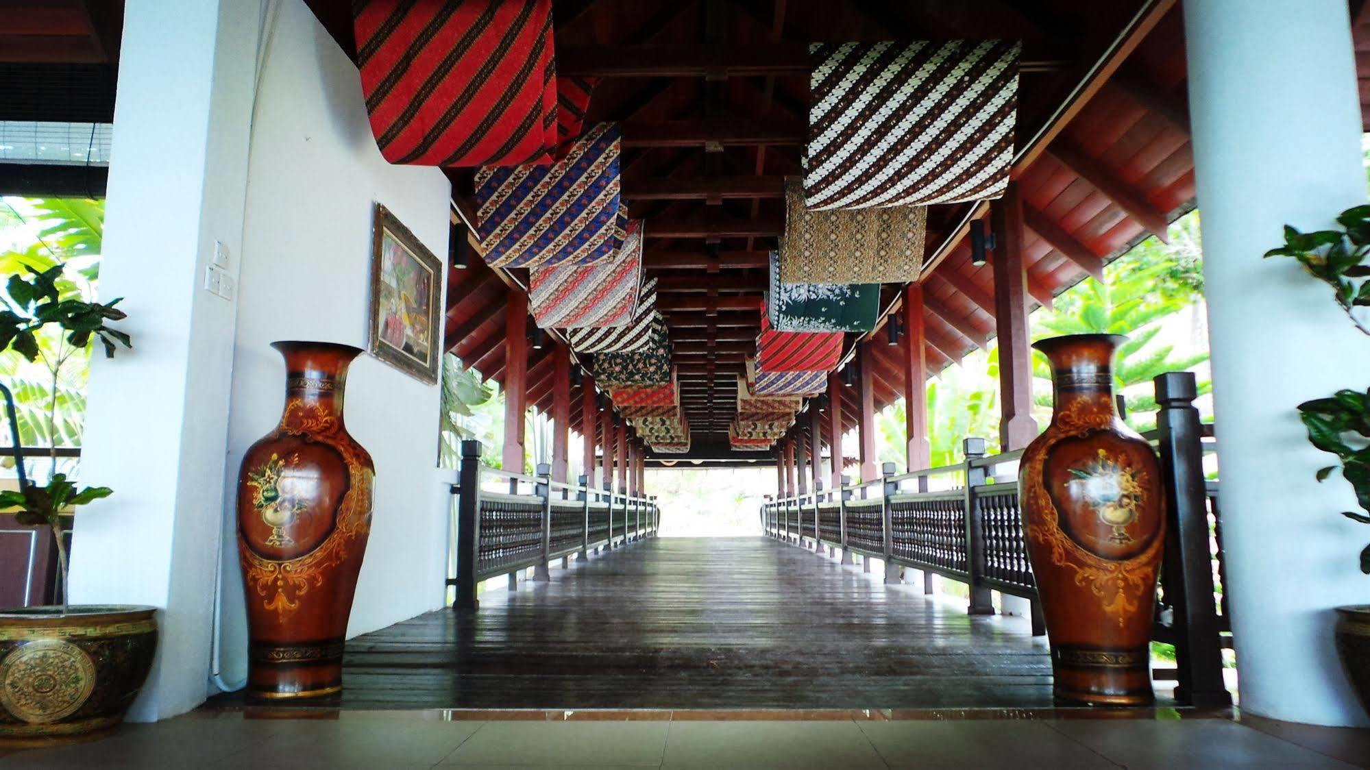Sari Pacifica Resort & Spa, Sibu Island, Johor Pulau Sibu Exteriér fotografie